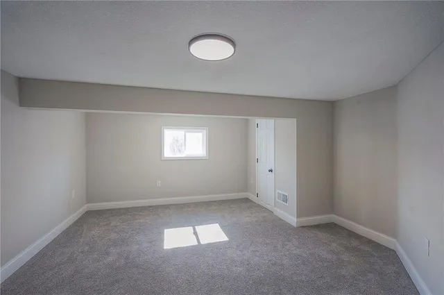 $330,000 | 524 East Prairie Street, Olathe, KS 66061