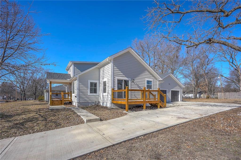 524 East Prairie Street Olathe, KS 66061 - Photo 31 of 37