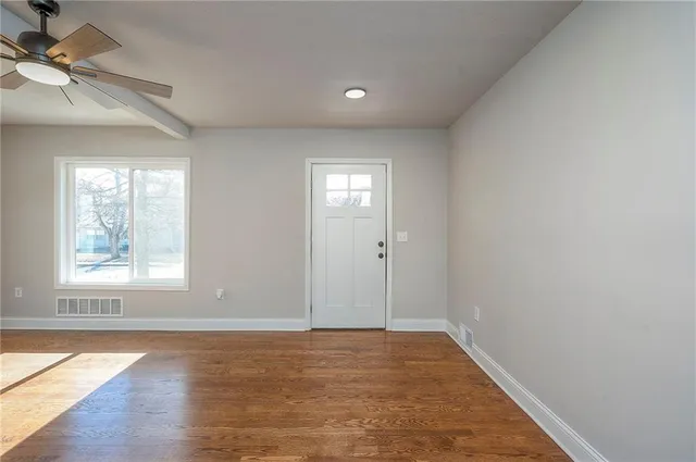 $330,000 | 524 East Prairie Street, Olathe, KS 66061