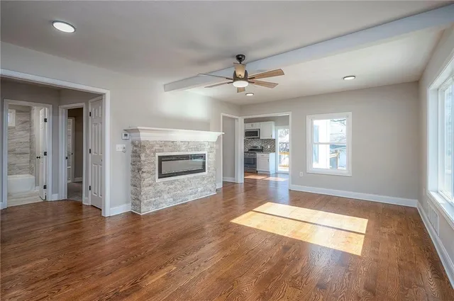 $330,000 | 524 East Prairie Street, Olathe, KS 66061