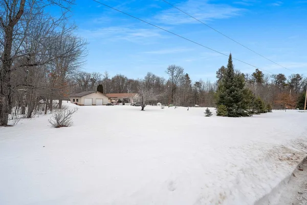 $129,900 | W10548 Newton Lane, Athelstane, WI 54104