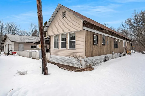 $129,900 | W10548 Newton Lane, Athelstane, WI 54104