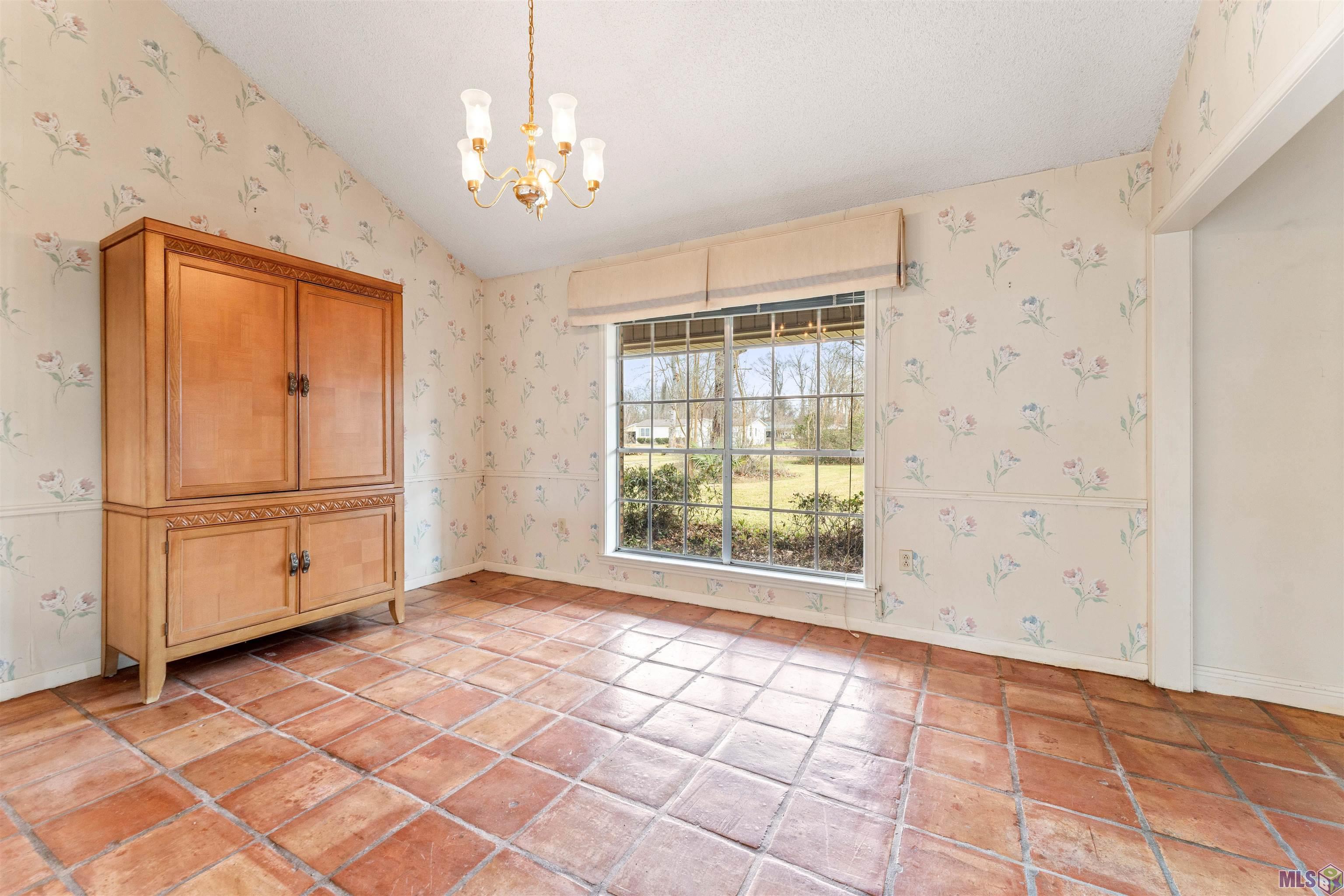 12417 Roddy Road Gonzales, LA 70737 - Photo 13 of 45
