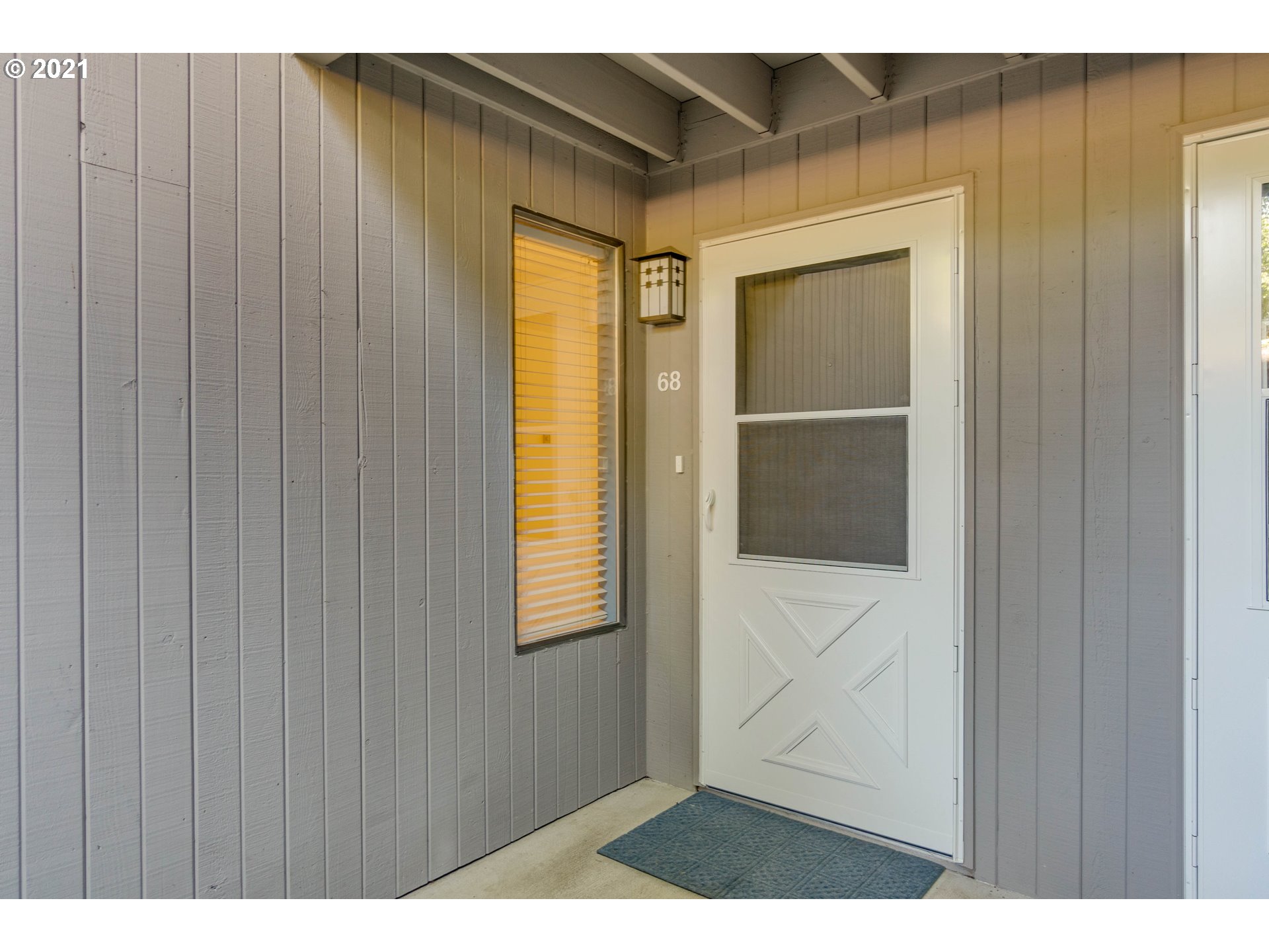 4000 Carman Drive, Unit E68 Lake Oswego, OR 97035 - Photo 4 of 27