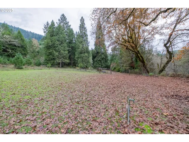 $700,000 | 9740 Upper Olalla Road, Winston, OR 97496