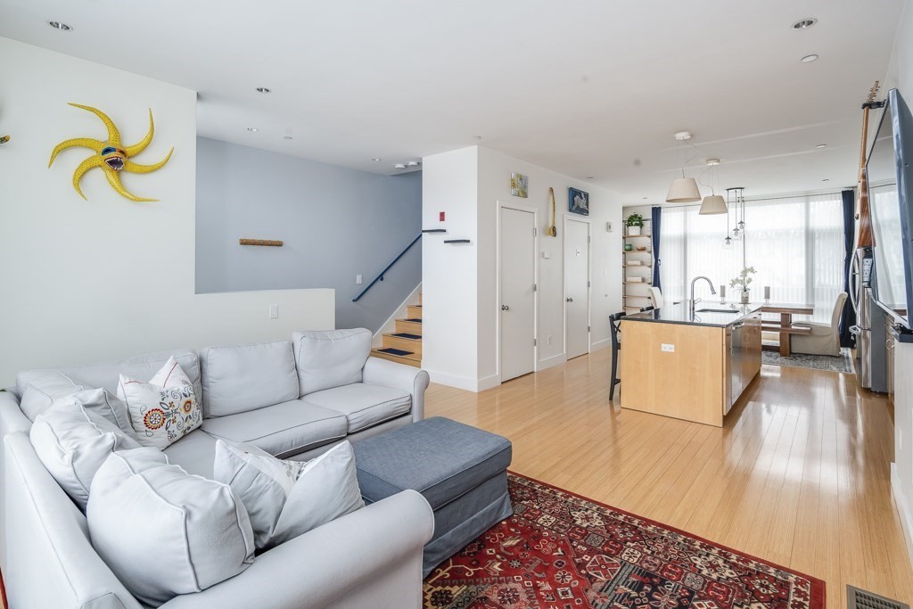 445 Trapelo Road, Unit 6 Belmont, MA 02478 - Photo 3 of 26 Gallery Image 3