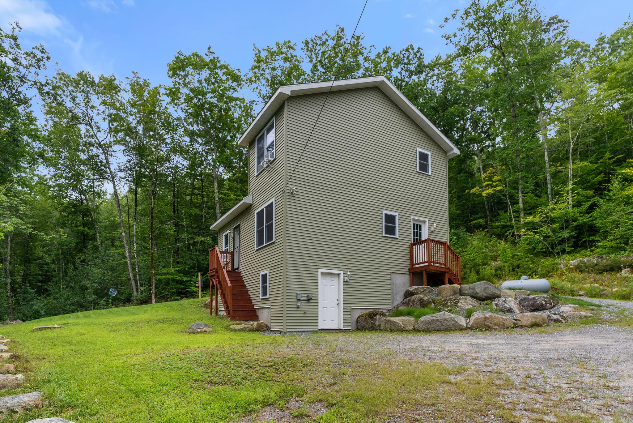 379 North Raymond Road Poland, ME 04274 - Photo 2 of 26 2-web-or-mls-DSC08536