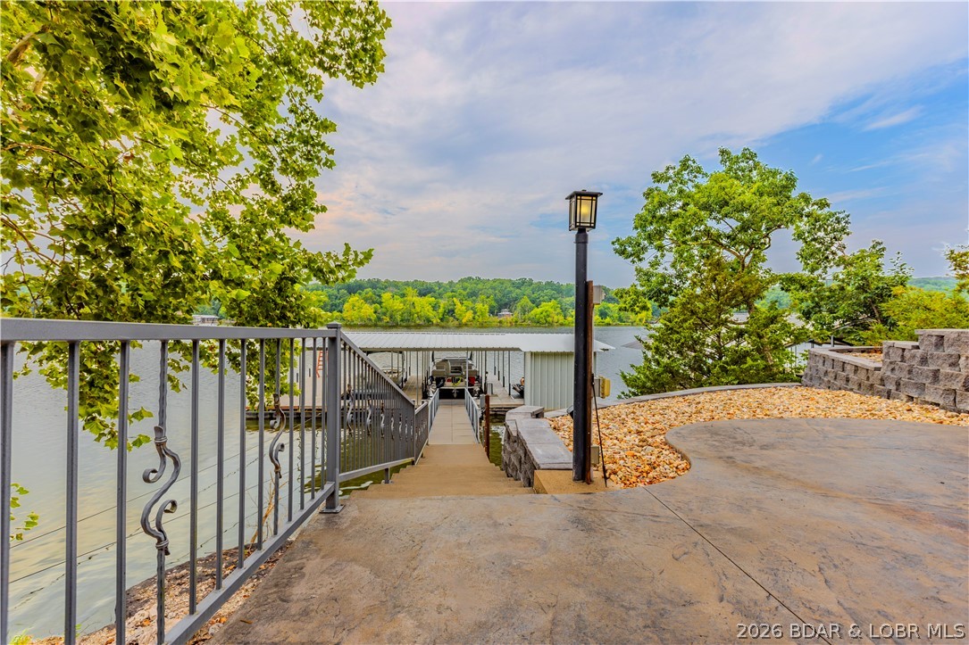 81 Poco Risco Lane Roach, MO 65787 - Photo 2 of 34 Gallery Image 2