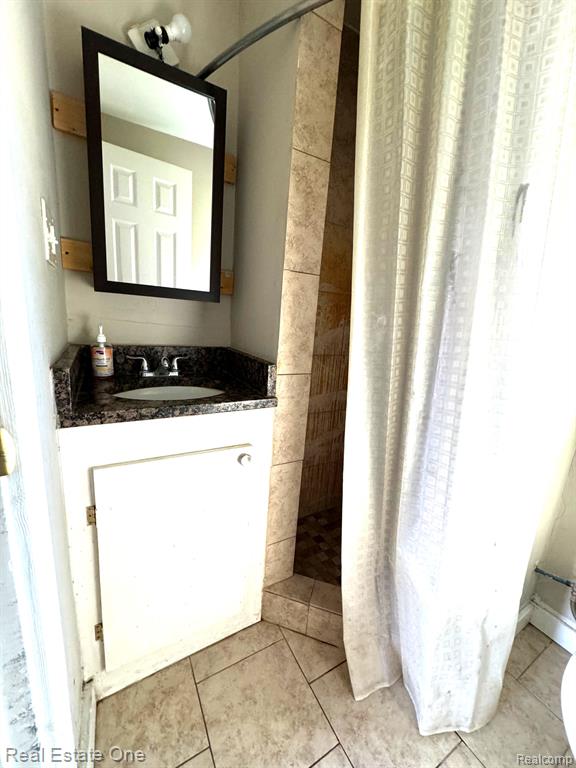 503 Lakeville Road Leonard, MI 48367 - Photo 5 of 5