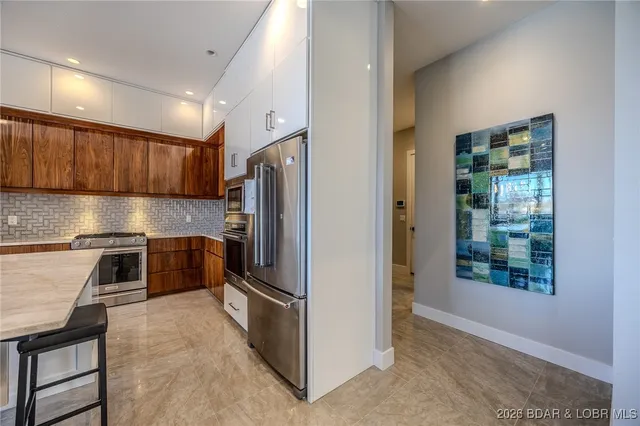 $2,150,000 | 91 McLaren Drive, Sunrise Beach, MO 65079