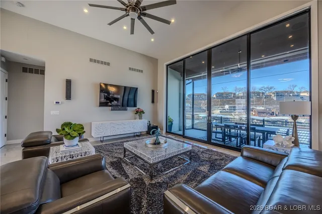 $2,150,000 | 91 McLaren Drive, Sunrise Beach, MO 65079