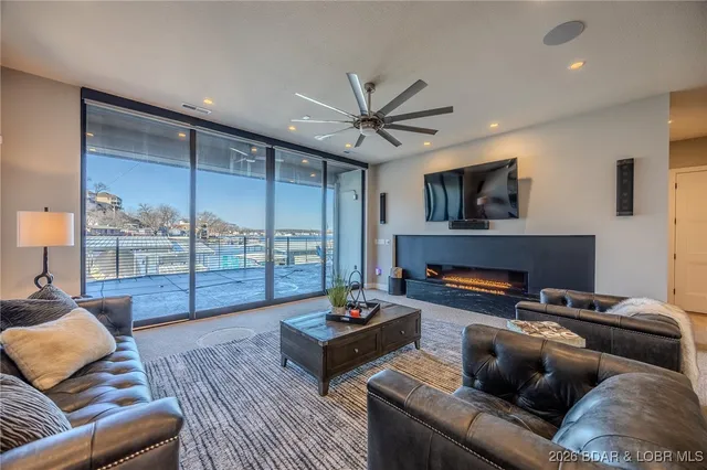 $2,150,000 | 91 McLaren Drive, Sunrise Beach, MO 65079