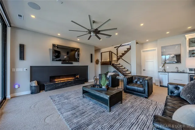 $2,150,000 | 91 McLaren Drive, Sunrise Beach, MO 65079