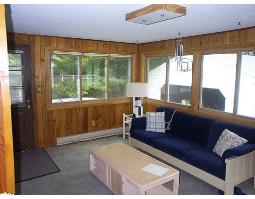 78 Spallus Road Stoughton, MA 02072 - Photo 3 of 6