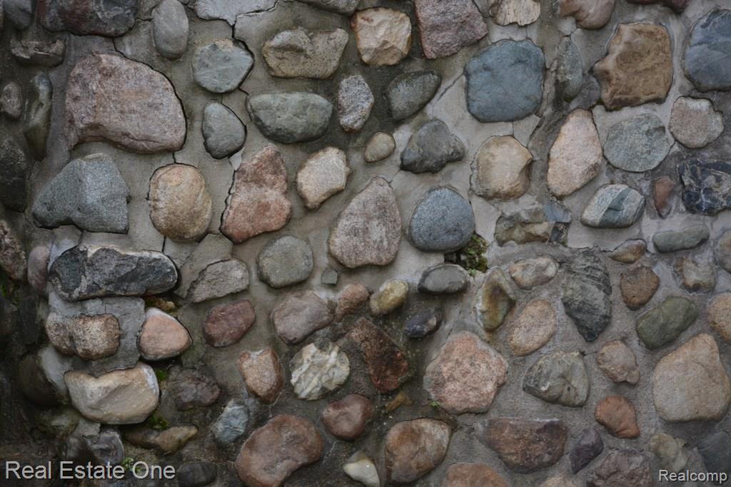 2748 West Tienken Road Rochester, MI 48306 - Photo 25 of 27 30-DSC_0964.JPG