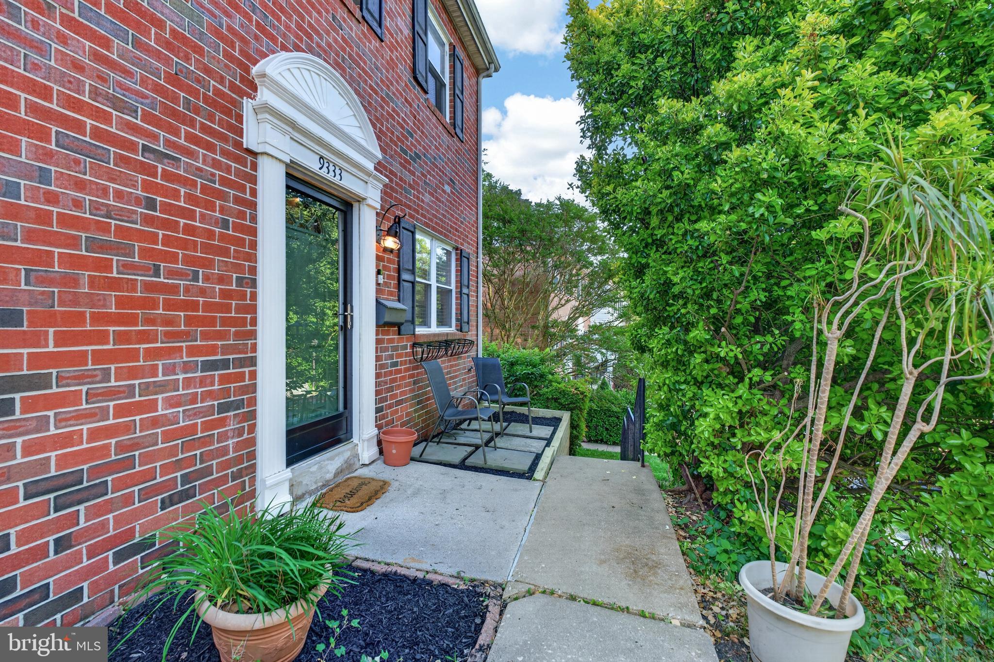 9333 Pan Ridge Road Baltimore, MD 21234 - Photo 2 of 37