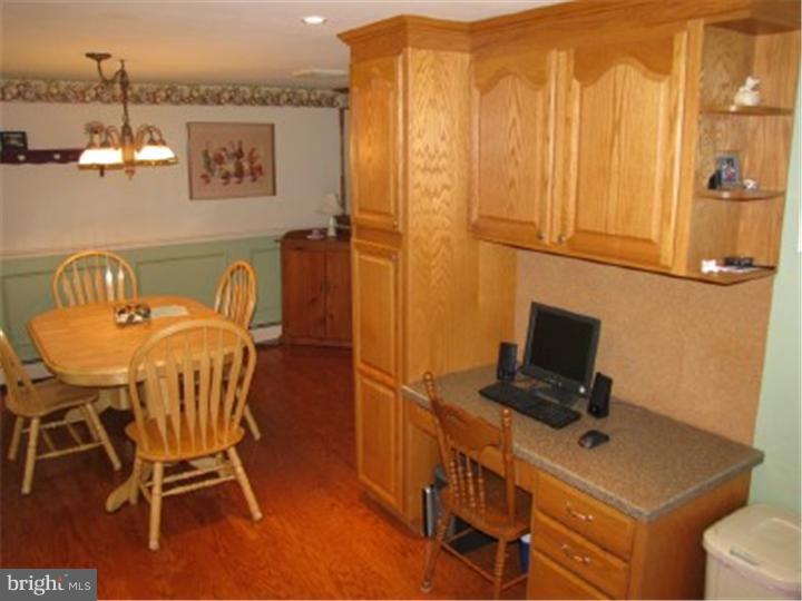 706 Roger Road Warminster, PA 18974 - Photo 7 of 16 Kitchen