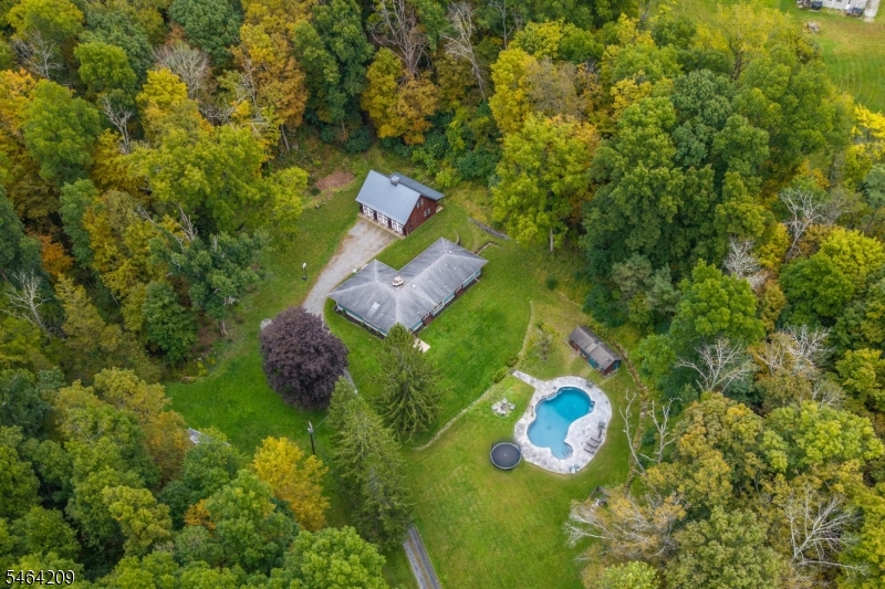 161 Pequest Road Andover, NJ 07821 - Photo 43 of 48 Gallery Image 43