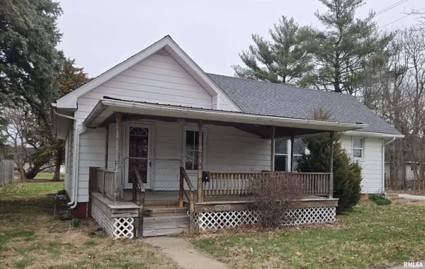 $77,900 | 165 West Twyman Street, Bushnell, IL 61422
