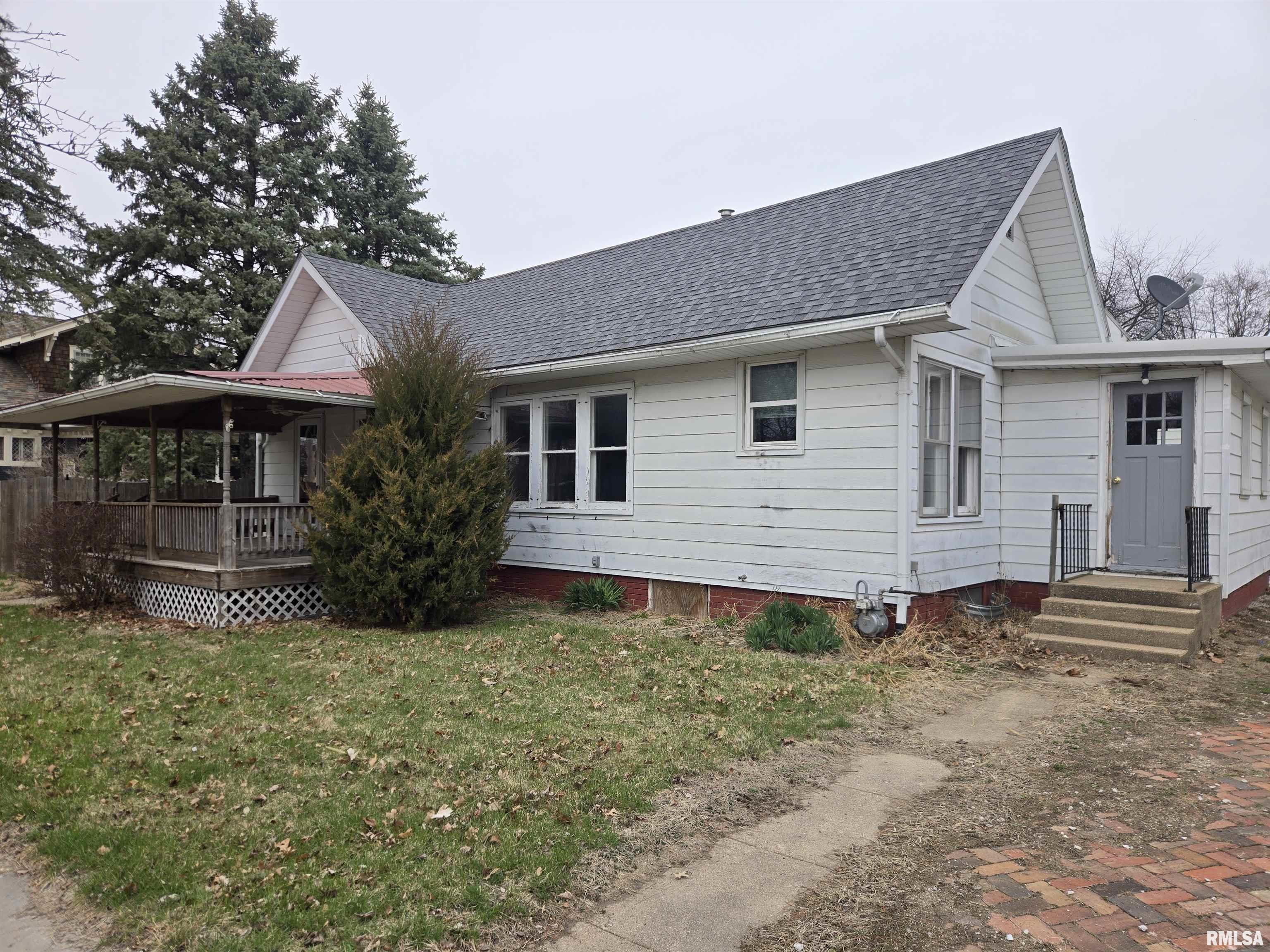 165 West Twyman Street Bushnell, IL 61422 - Photo 17 of 18