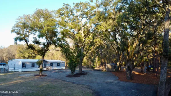 $320,000 | 168 Grove Park Lane, Ridgeland, SC 29936