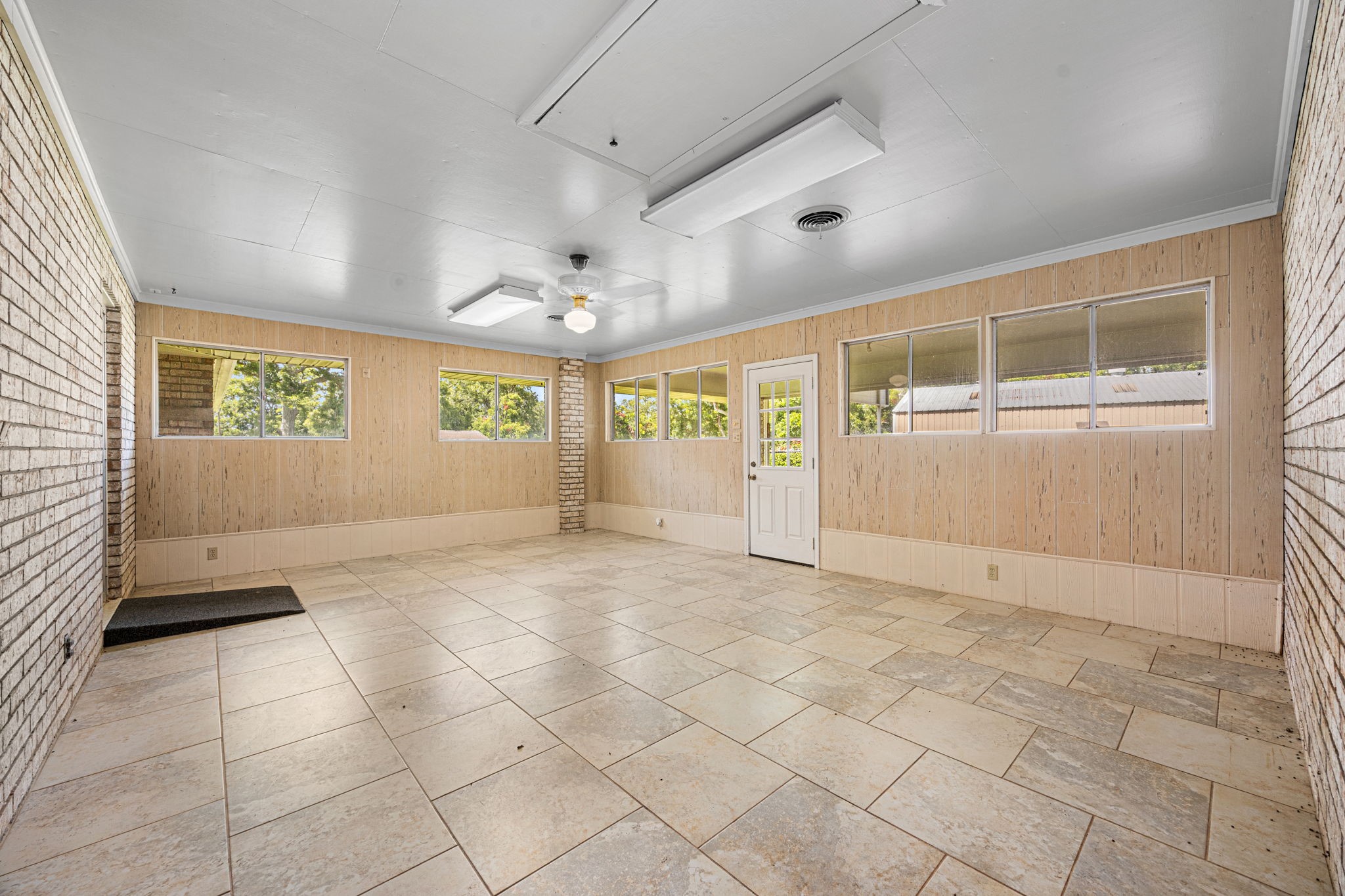 613 Baker Road Rosenberg, TX 77471 - Photo 18 of 28 a view of an empty room with a window