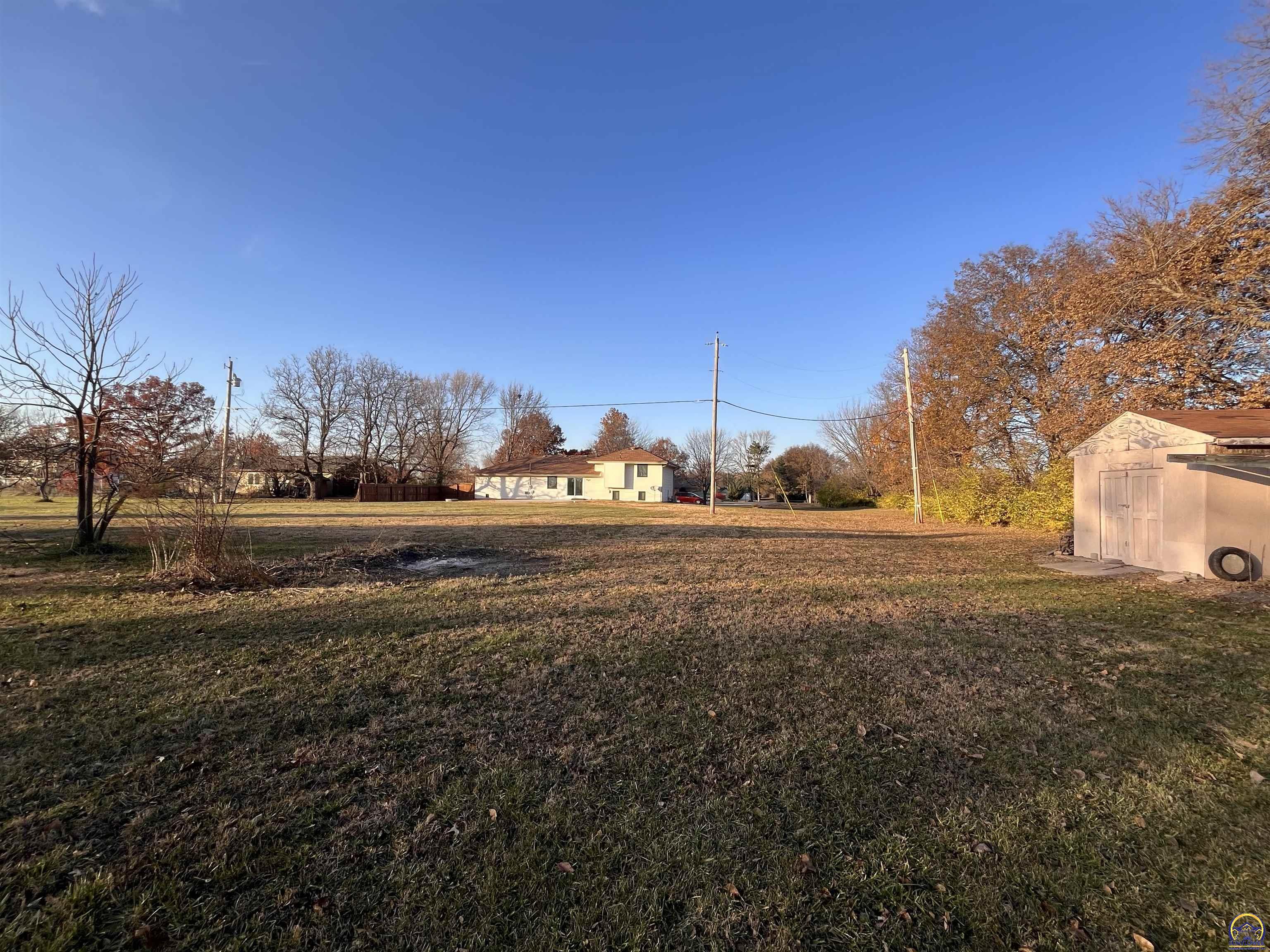 8001 Southwest 24th Street Topeka, KS 66614 - Photo 29 of 32