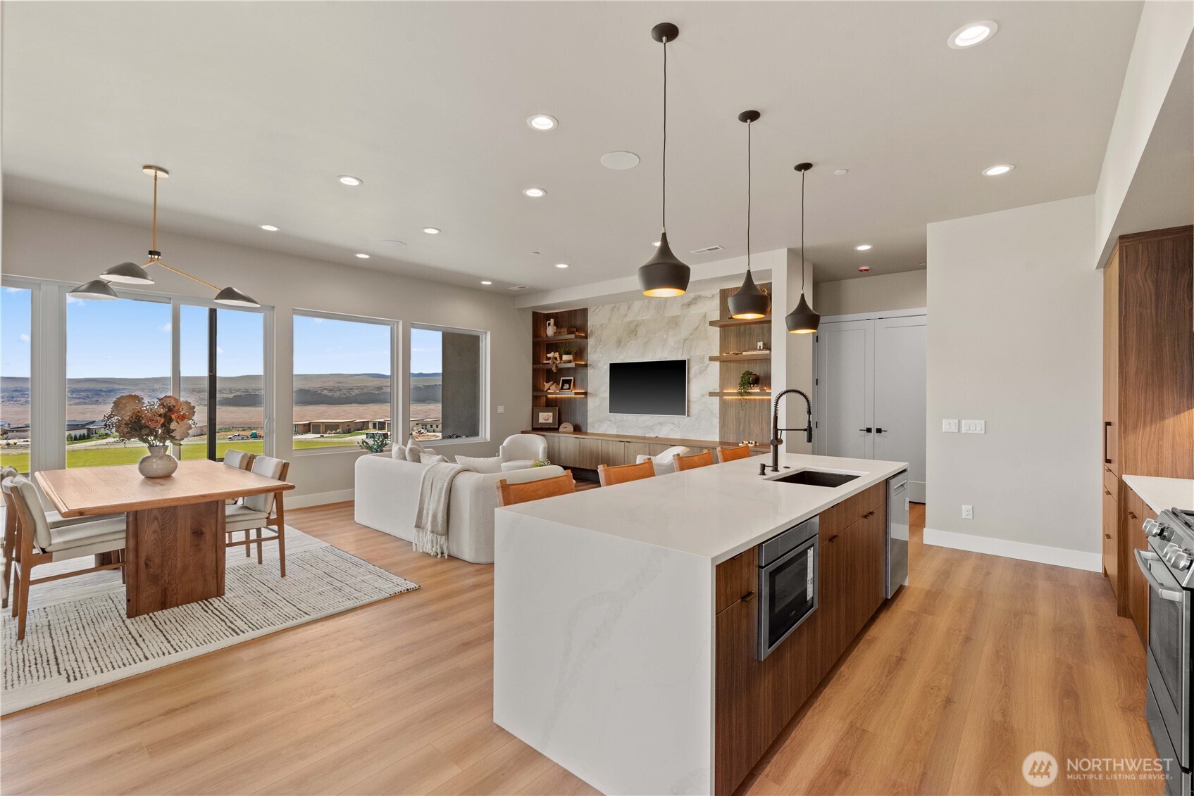 9604 Ridgeview Drive Northwest Quincy, WA 98848 - Photo 5 of 27