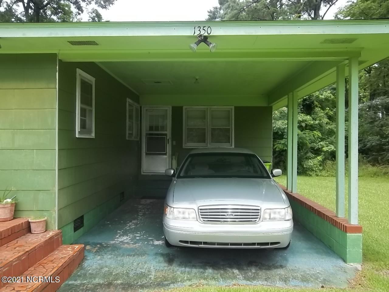1350 Blades Road Havelock, NC 28532 - Photo 6 of 18 Carport Entry
