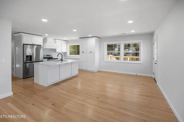 $595,000 | 713 Aeronca Road Northwest, Knoxville, TN 37919