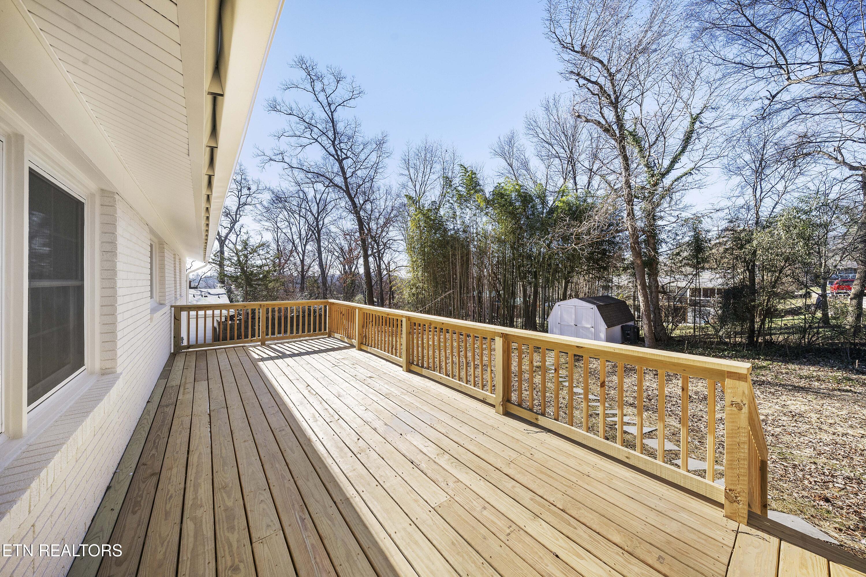 713 Aeronca Road Northwest Knoxville, TN 37919 - Photo 19 of 36 Large back deck