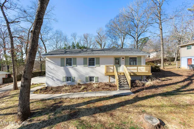 $595,000 | 713 Aeronca Road Northwest, Knoxville, TN 37919