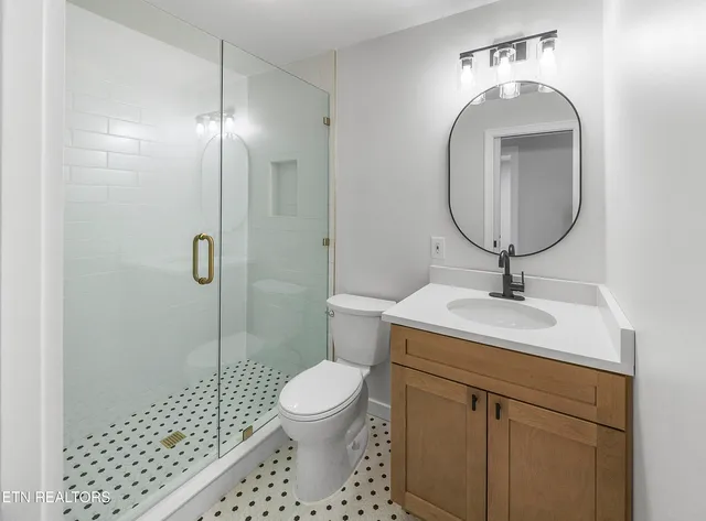 $595,000 | 713 Aeronca Road Northwest, Knoxville, TN 37919