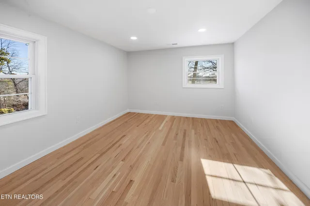 $595,000 | 713 Aeronca Road Northwest, Knoxville, TN 37919