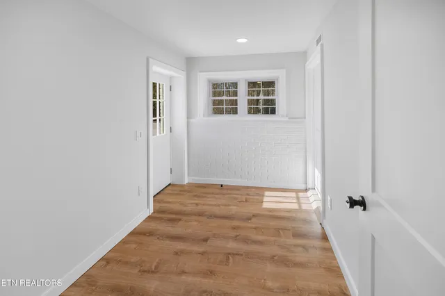 $595,000 | 713 Aeronca Road Northwest, Knoxville, TN 37919