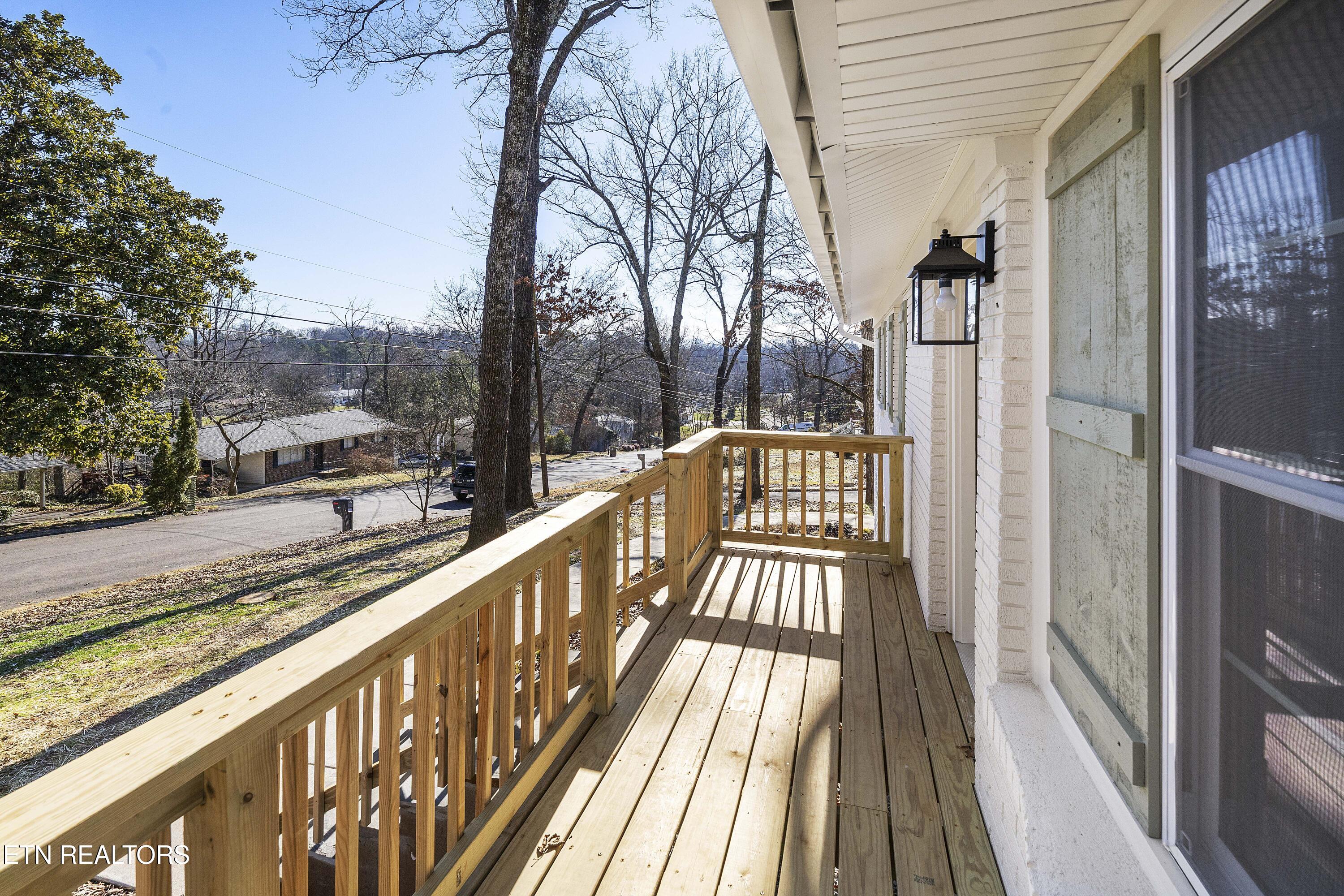 713 Aeronca Road Northwest Knoxville, TN 37919 - Photo 36 of 36 front deck