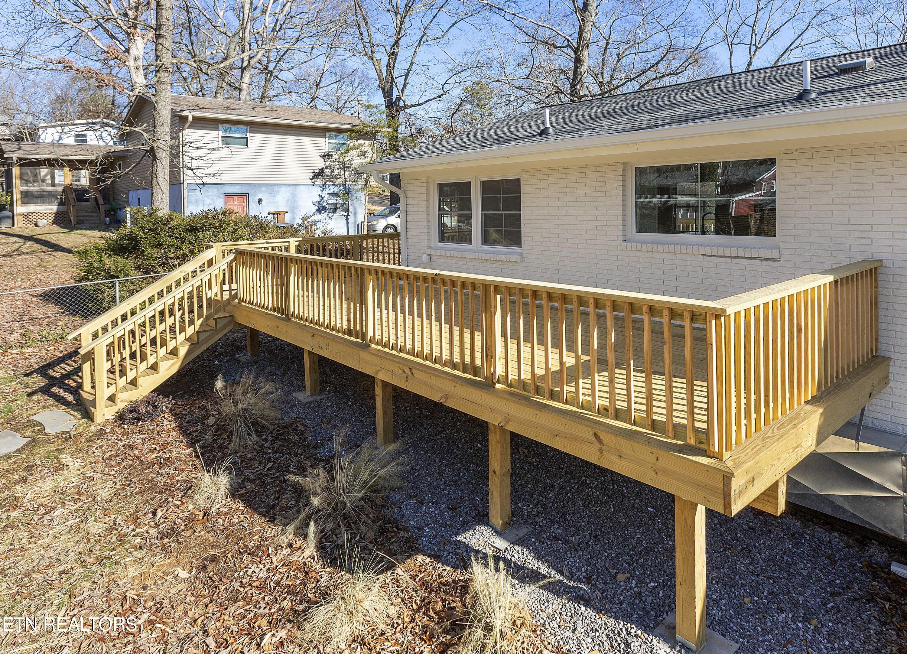 713 Aeronca Road Northwest Knoxville, TN 37919 - Photo 10 of 36 New Large back deck