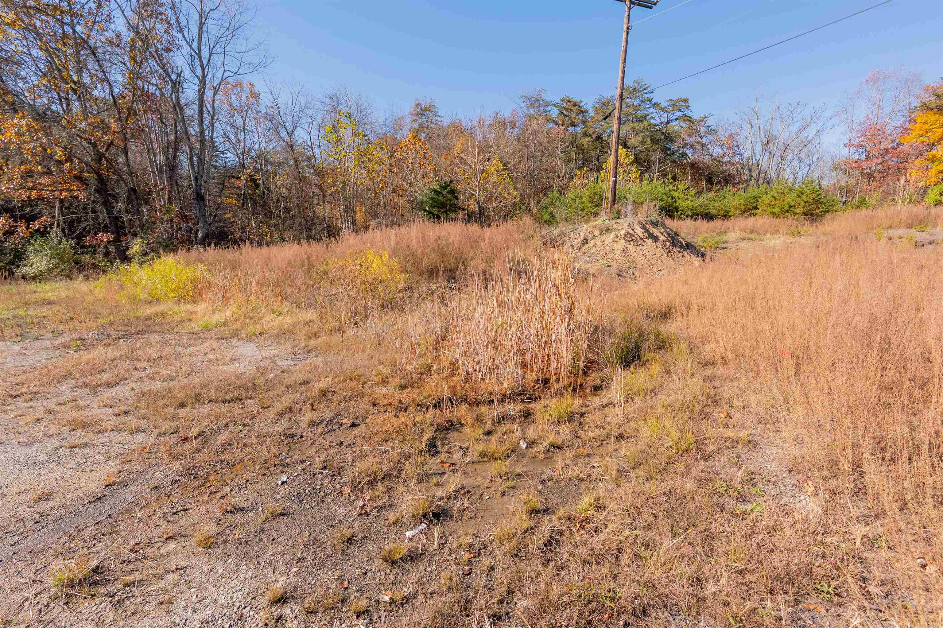 3713 Radford Road Christiansburg, VA 24073 - Photo 10 of 27 Gallery Image 10