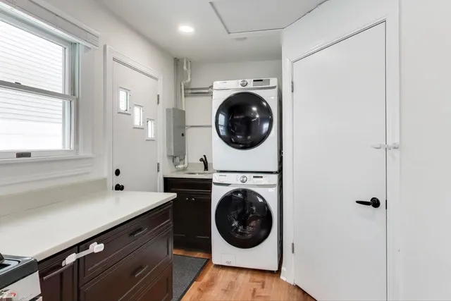 $265,000 | 6116 South Neenah Avenue, Chicago, IL 60638