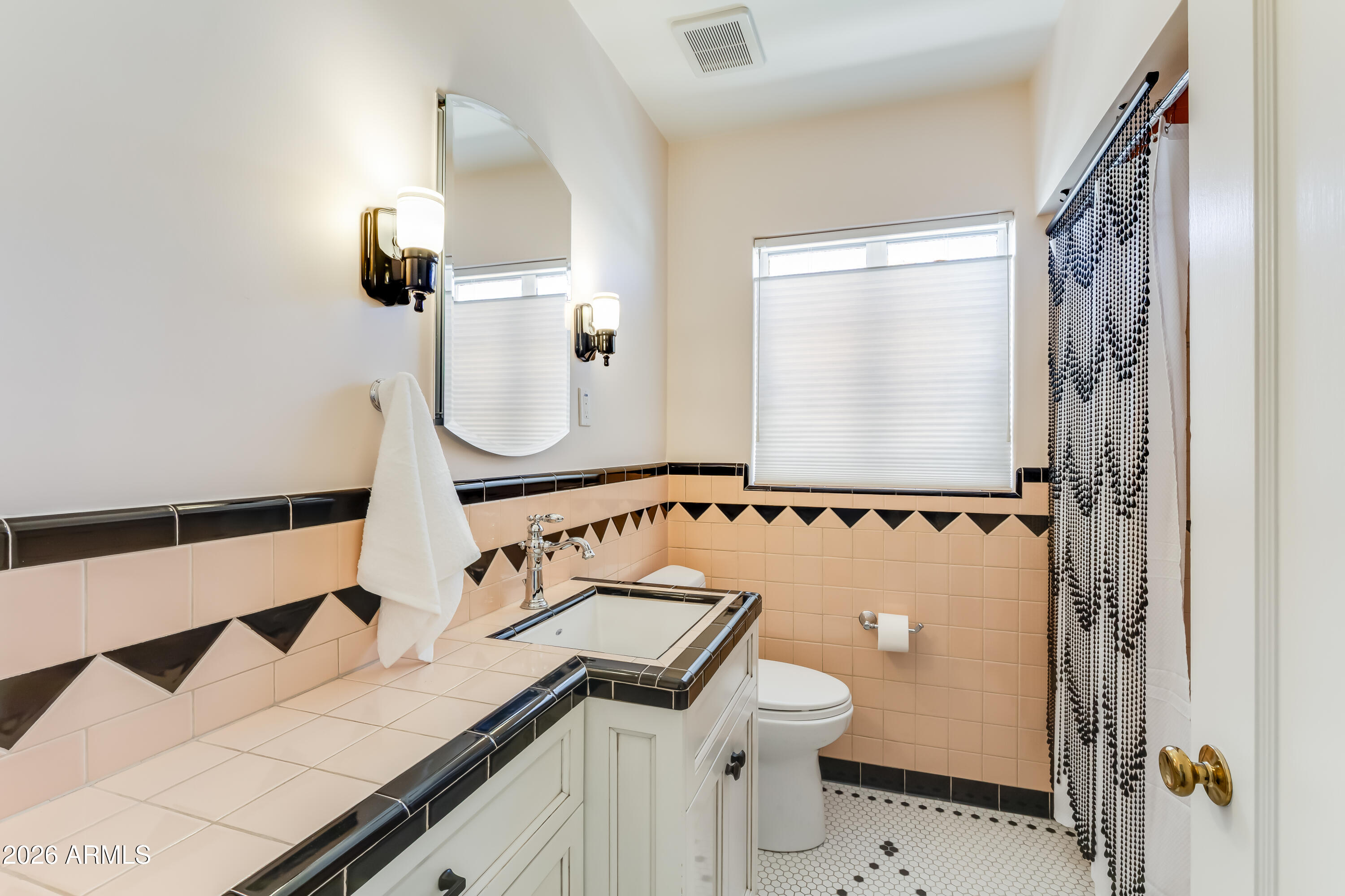 536 Virginia Avenue Phoenix, AZ 85003 - Photo 33 of 51 536 W Virginia-46