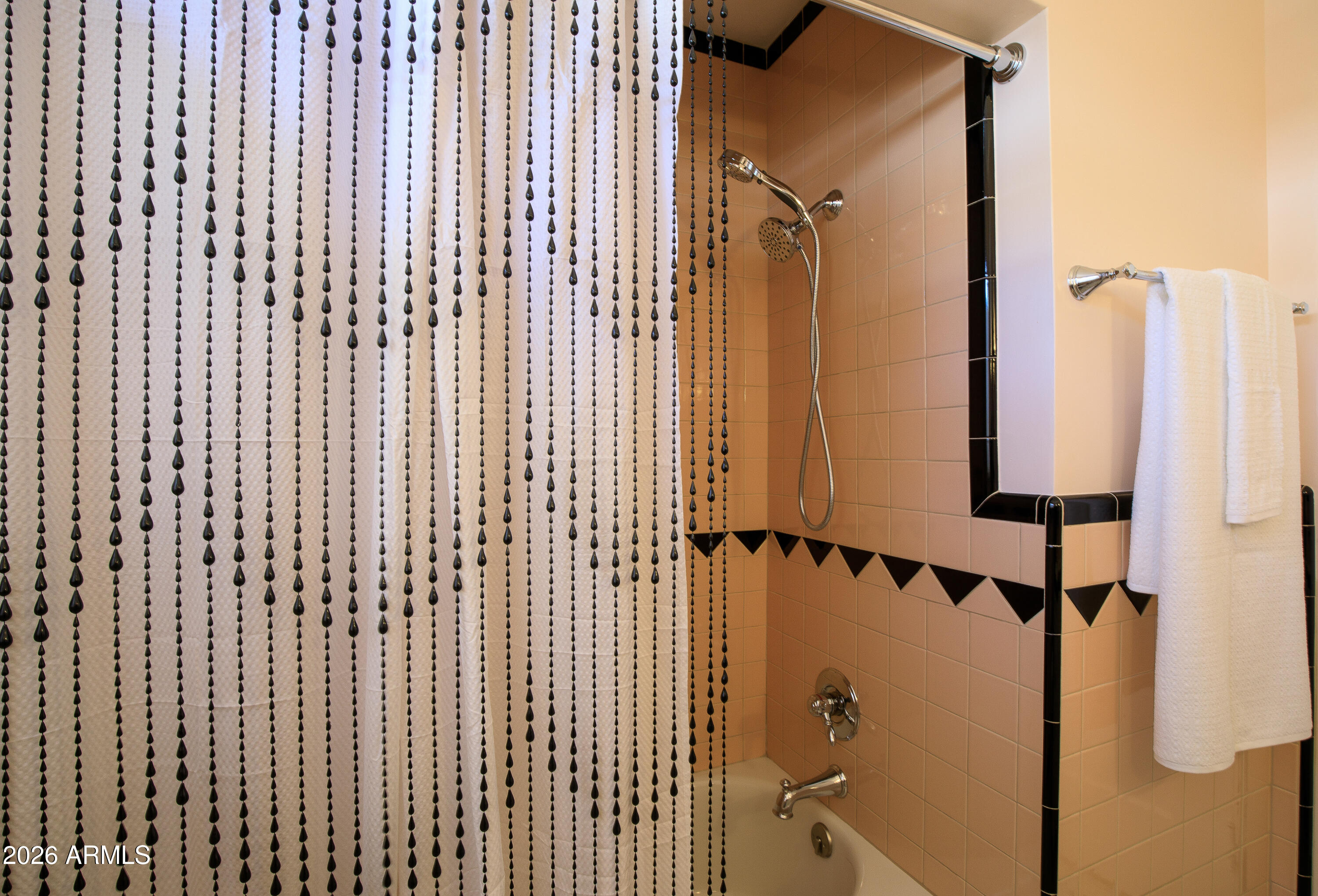 536 Virginia Avenue Phoenix, AZ 85003 - Photo 35 of 51 536 W Virginia-48