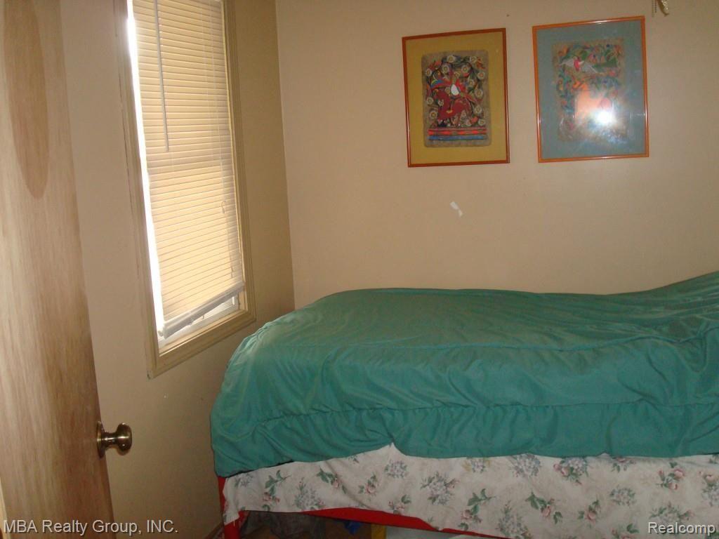 21823 Middlebelt Road New Boston, MI 48164 - Photo 28 of 28