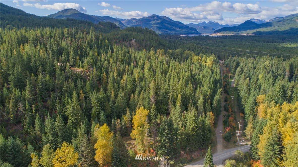 51 Dandy Pass Road Easton, WA 98925 - Photo 3 of 19 Gallery Image 3