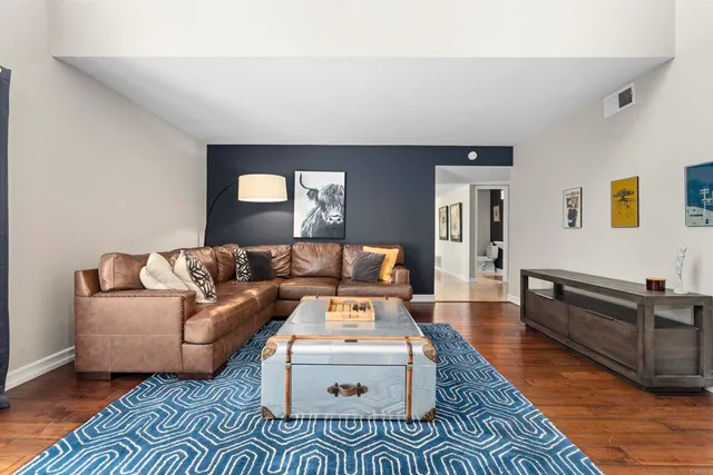 $1,359,000 | 10007 Helix Mont Circle, La Mesa, CA 91941