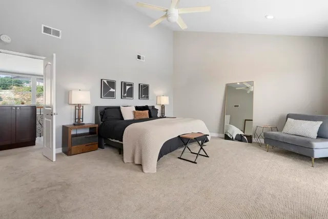 $1,359,000 | 10007 Helix Mont Circle, La Mesa, CA 91941