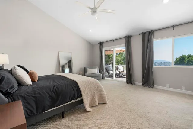 $1,359,000 | 10007 Helix Mont Circle, La Mesa, CA 91941