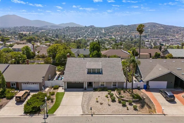 $1,359,000 | 10007 Helix Mont Circle, La Mesa, CA 91941