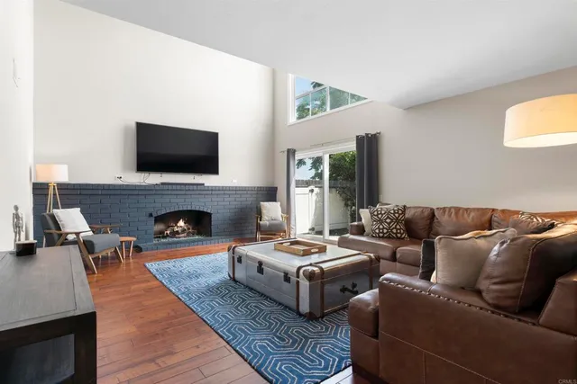 $1,359,000 | 10007 Helix Mont Circle, La Mesa, CA 91941