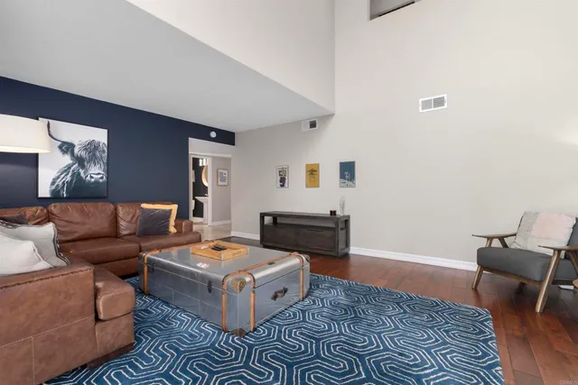 $1,359,000 | 10007 Helix Mont Circle, La Mesa, CA 91941