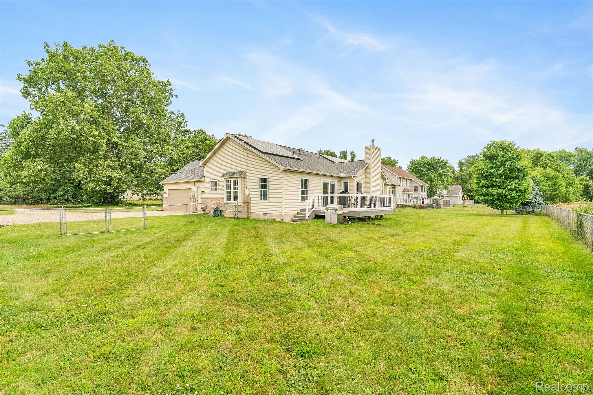 48127 Hull Road Belleville, MI 48111 - Photo 6 of 49 Gallery Image 6